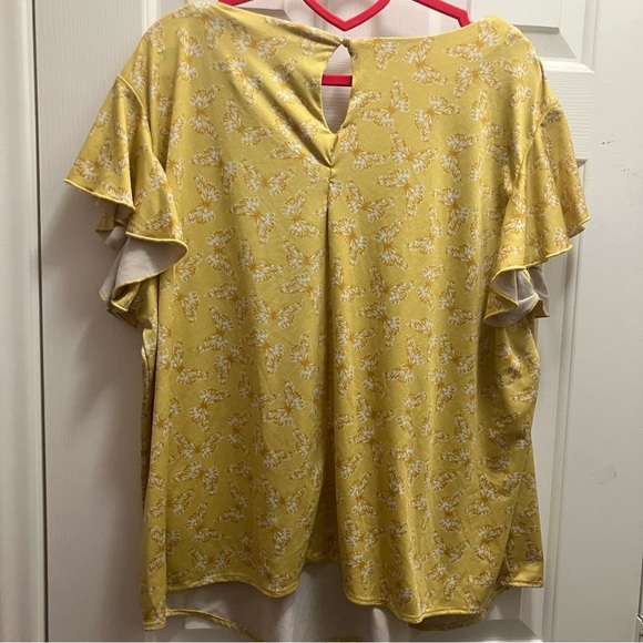 Milk And Honey Top‎ Plus 3x Butterfly Print Stretch Short Sleeve Casual Yellow - Picture 4 of 4